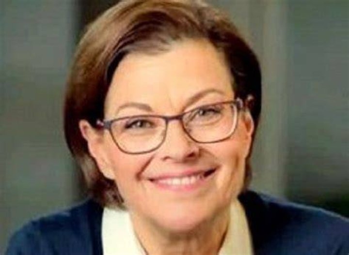 Nancy Salzman Net Worth, Age, Height, Weight, Early Life, Career, Bio