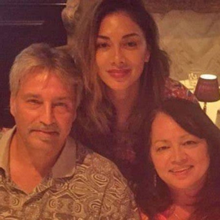 Nicole Scherzinger&rsquo;s Parents Know Alfonso Valiente And Rosemary