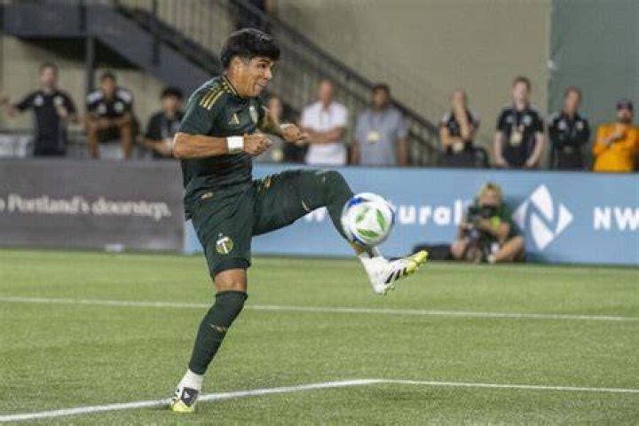 Omir Fernandez Featured on MLS Team of the Week After TwoAssist