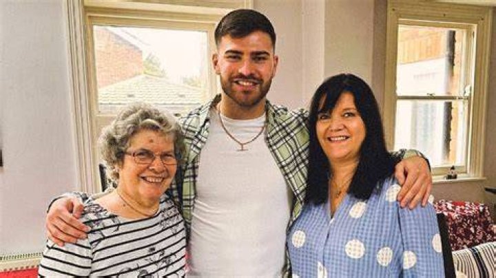 Owen Warner Bio, Age, Parents, Siblings, Nationality, Girlfriend