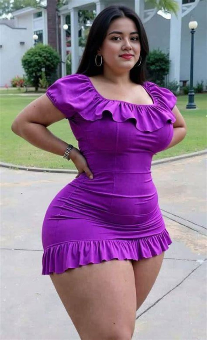 Pin on Real curvy women