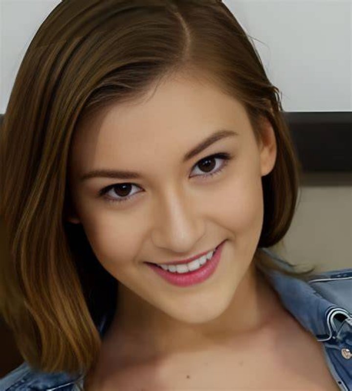 Riley Mae (Actress) Age, Videos, Photos, Biography, Boyfriend, Wiki