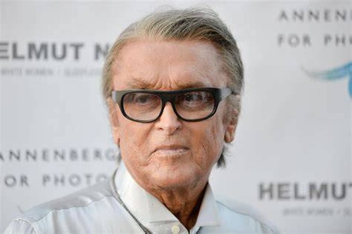 Robert Evans Net Worth 2023 Wiki, Married, Family, Wedding, Salary