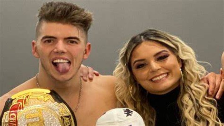 Sammy Guevara and Tay Conti became champions at AAA
