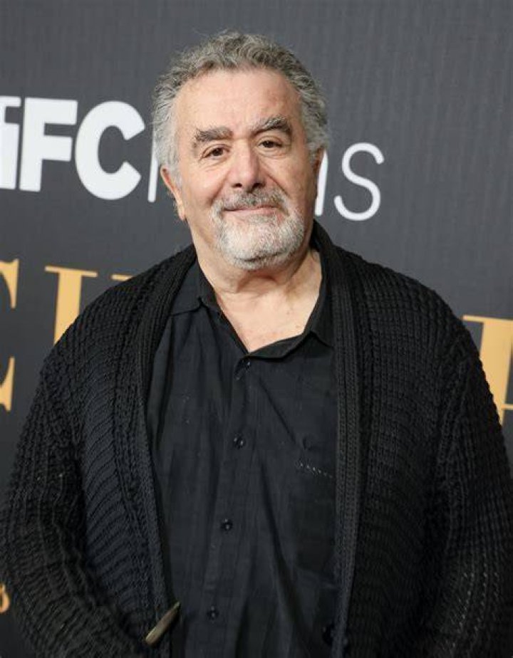 Saul Rubinek Net Worth Short bio, age, height, weight