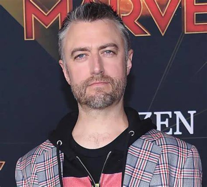 Sean Gunn Net Worth 2023 The Versatile Actor And His Journey to Success