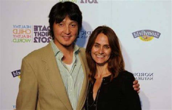 Seung Yong Chung Diane Farr Husband & Children MyAnimeGuru