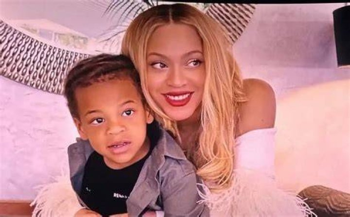 Sir And Rumi Carter Wikipedia, Age 2022, Birthday, Photos, New Pics
