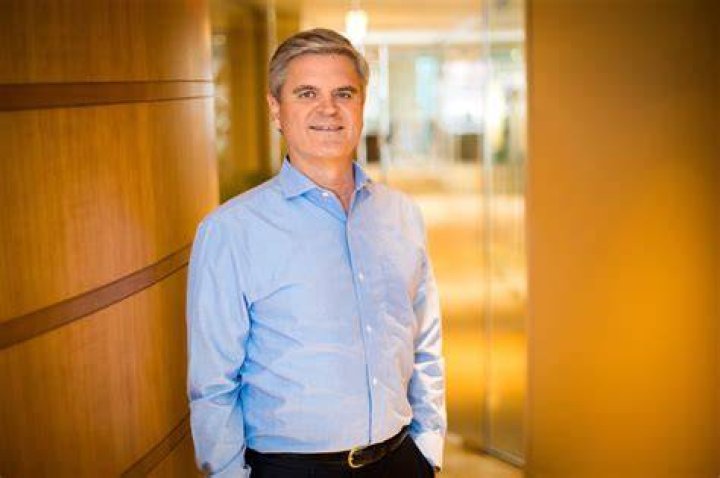 Steve Case Net Worth January 2024, Salary, Age, Siblings, Bio, Family