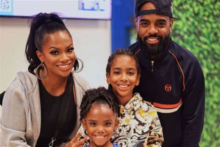 Todd Tucker Age, Net Worth, Height, Bio, Daughter, Mom, Wiki