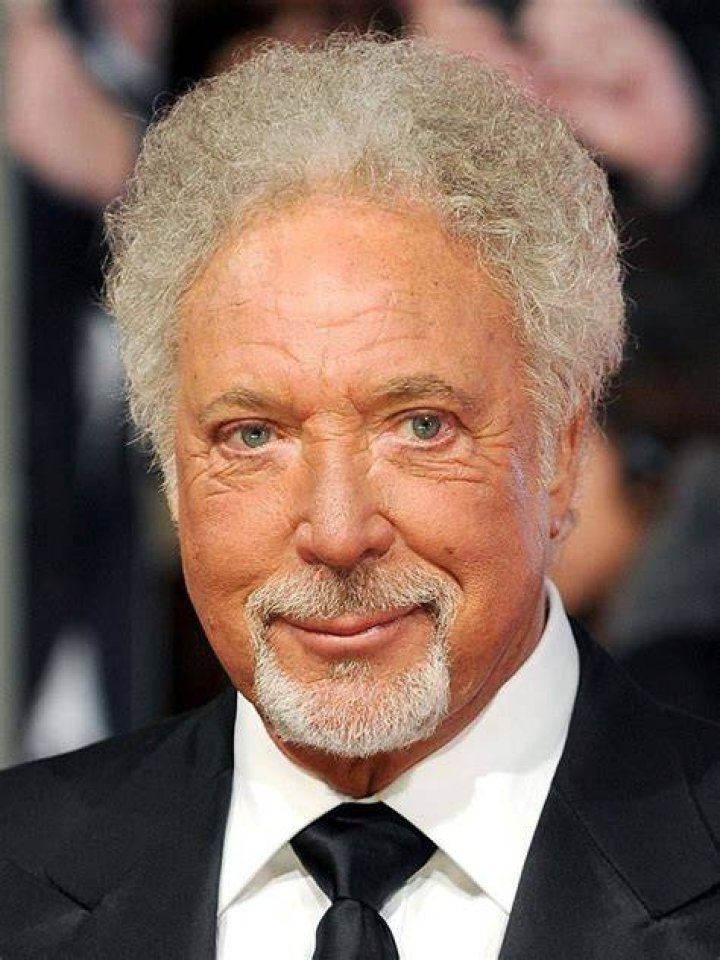 Tom Jones' lovechild Jonathan Berkery BEGS to see his famous father