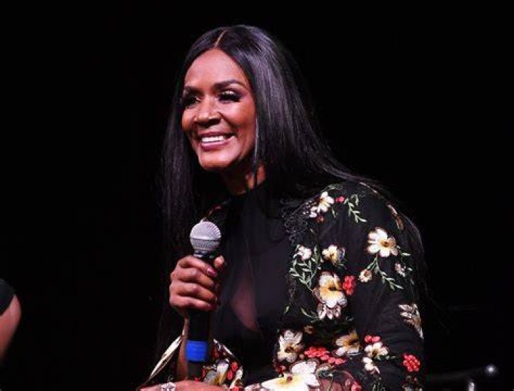 Uncover The Untold Story Behind "How Old Is Momma Dee"