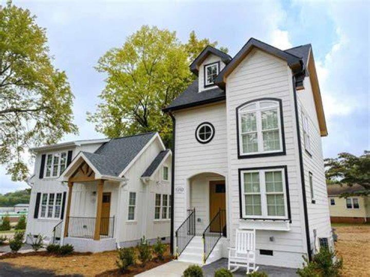 UNIVERSITY LANDING TINY HOMES Residence Life High Point University