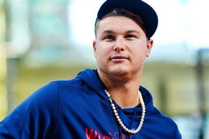 Unveiling The Significance Of Joc Pederson's Pearl Necklace: Cost And Cultural Impact