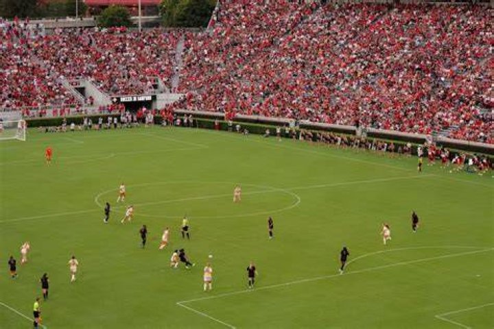 USWNT's Abby Dahlkemper scores in NWSL return from back surgery