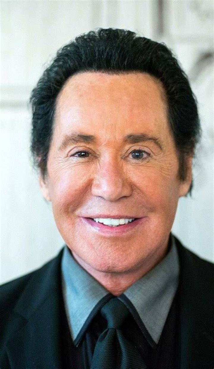 Wayne Newton net worth, age, wiki, family, biography and latest updates