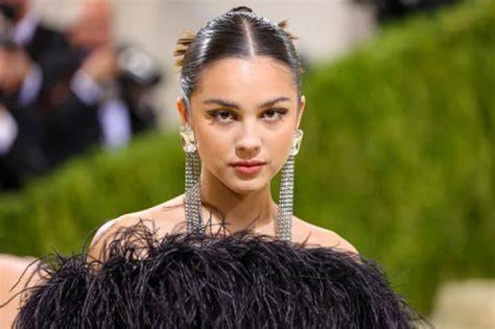 Why Olivia Rodrigo Skipped the 2022 MTV VMAs