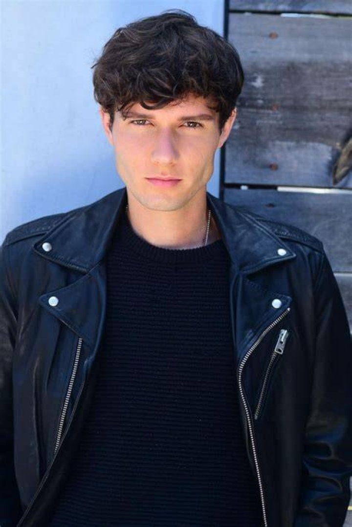 Zach Scheerer Age, Wiki, Bio, Photos
