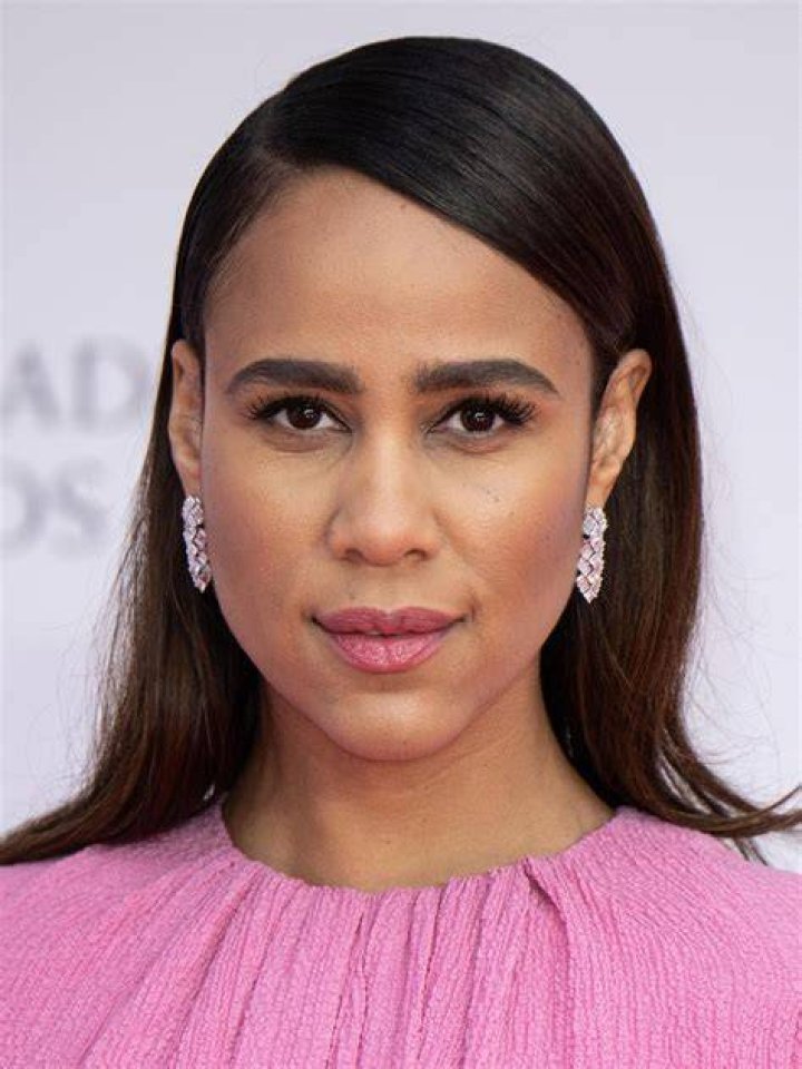 Zawe Ashton Net Worth, Bio, Height, Family, Age, Weight, Wiki 2024